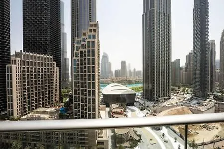 Hospitality Expert Lw1302 - D Mall Opera Fountain Dubai United Arab Emirates